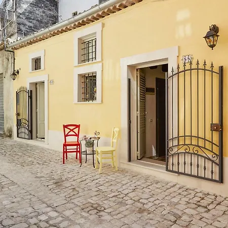 Les Petites Maisons D'Elise Scicli Exterior photo
