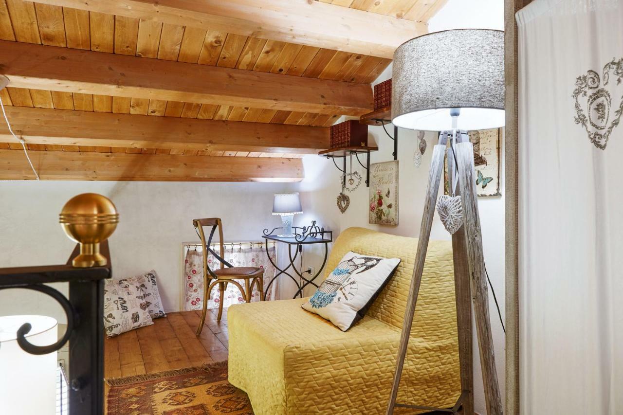 Les Petites Maisons D'elise Apartment